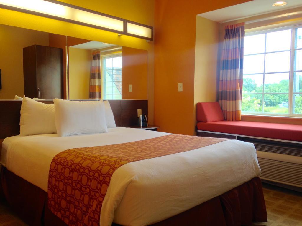 Microtel Inn & Suites By Wyndham University Medical Park Greenville Dış mekan fotoğraf