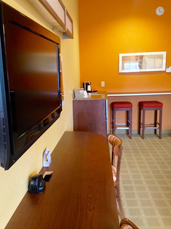 Microtel Inn & Suites By Wyndham University Medical Park Greenville Dış mekan fotoğraf